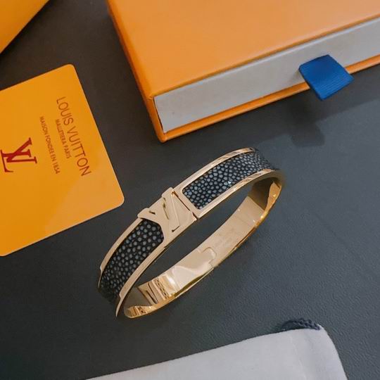 LV Bracelet 11lyh491